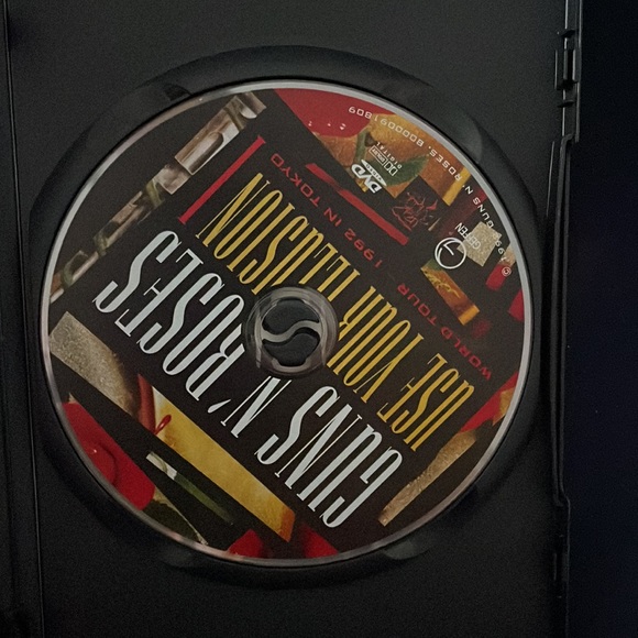 Guns And Roses and Iron Maiden DVD - Picture 4 of 8